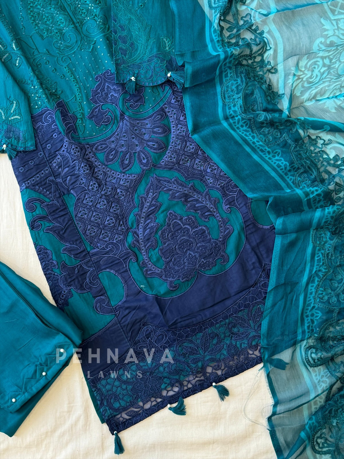 Multi Shaded Suit With Appliqué Design 1286