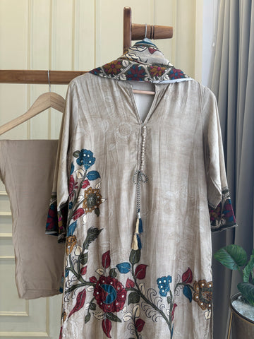 Beige Kurta Set Ft. Kalamkari Dupata