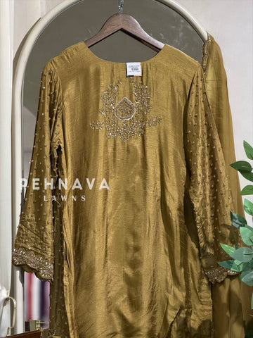 Premium Handworked Chinnon Ensemble
