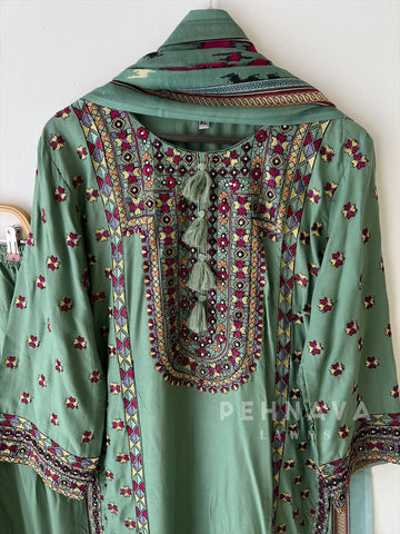 Trendy Farshi Salwar