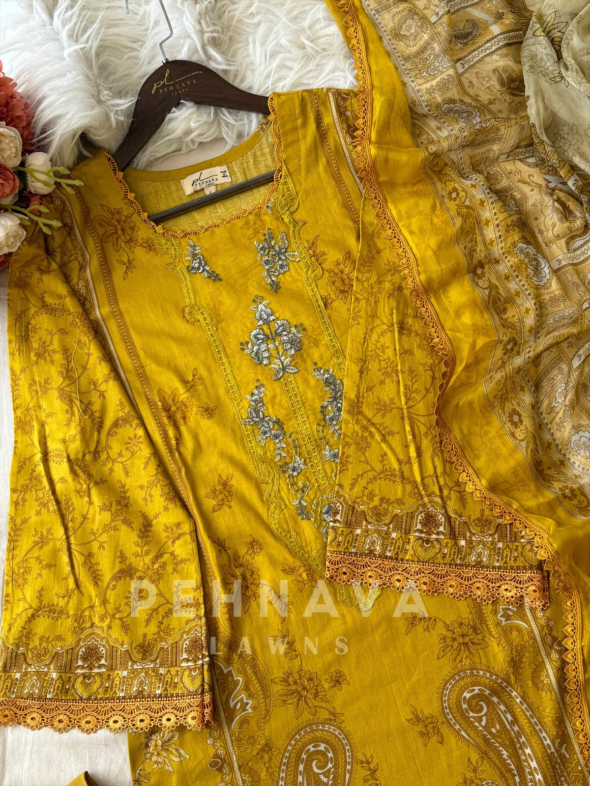 Printed Suit with Organza Embroidered Detailings