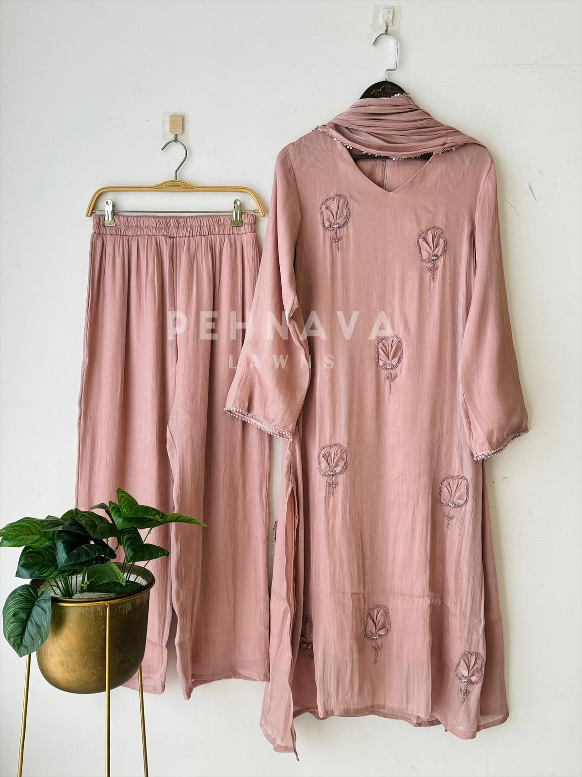 Shimmer A-line 3 peice Suit-3617 - Pehnava Lawns
