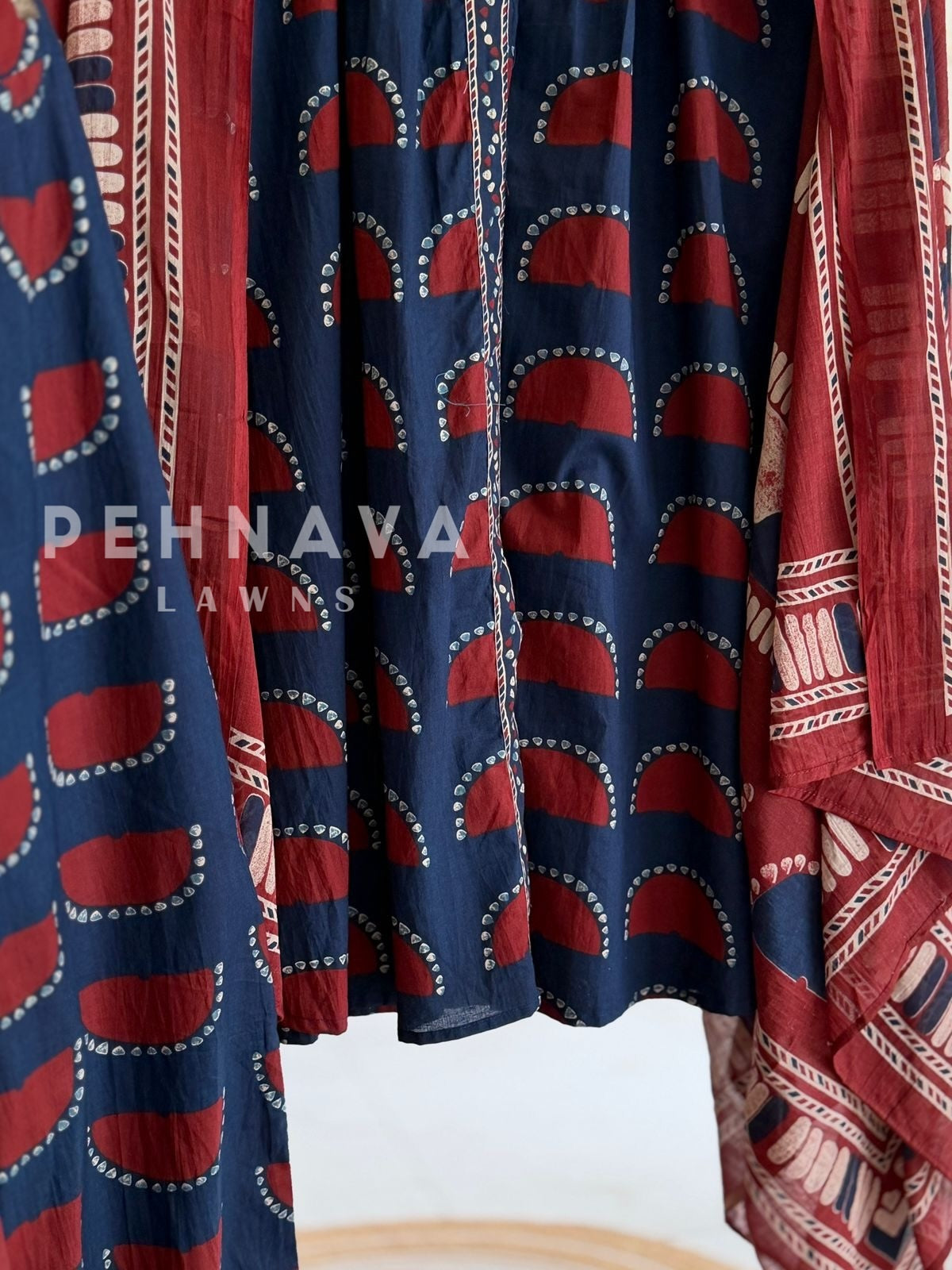 Front Pleated Printed Suit