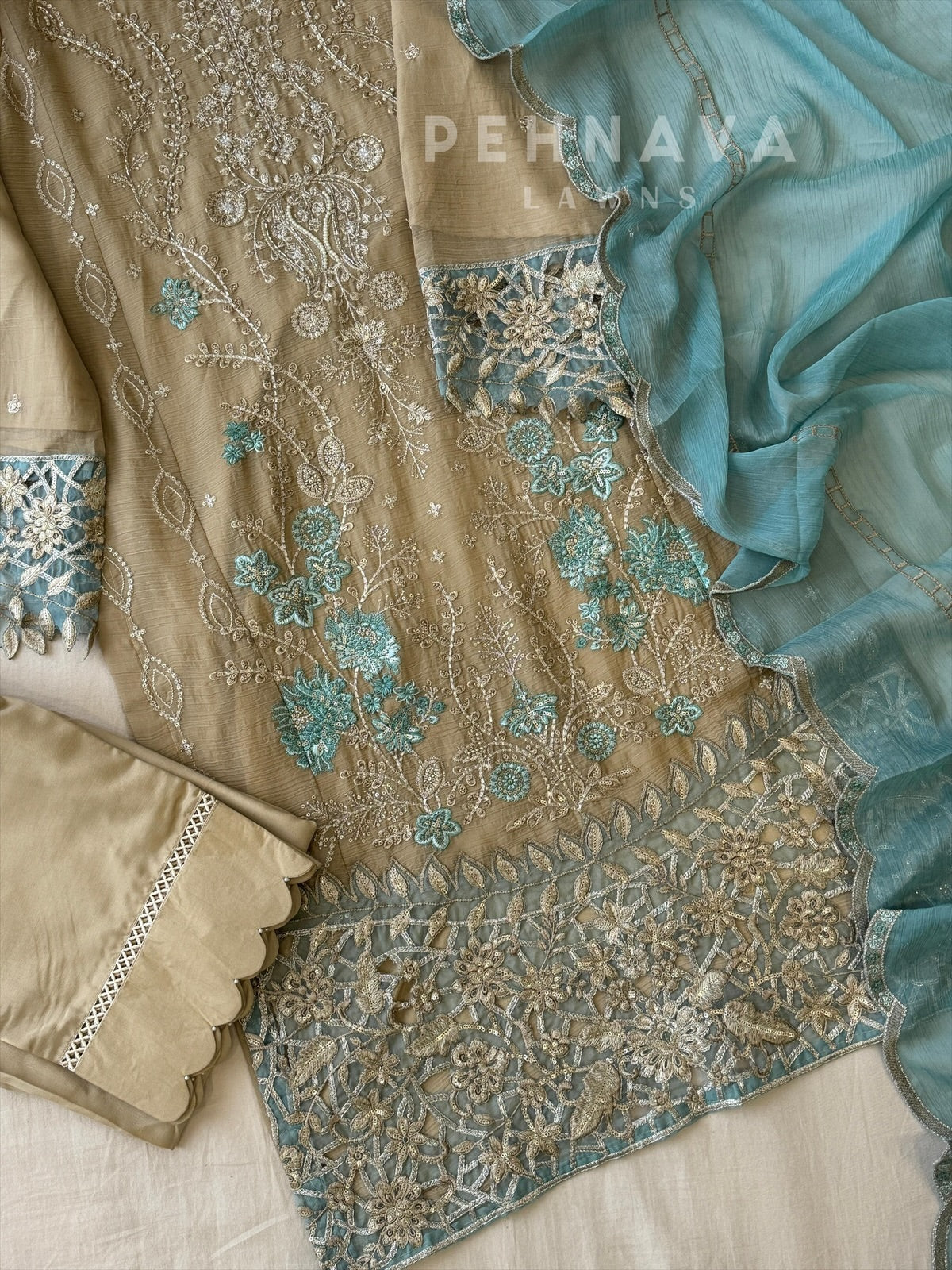 Floral Embroidered Chiffon Suit 6454 - Pehnava Lawns