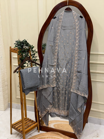Handworked Unstitched Suit 8005