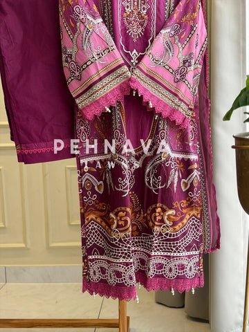 Classic Pakistani Lawn Suit