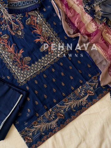 Cotton Embroidered suit 3374