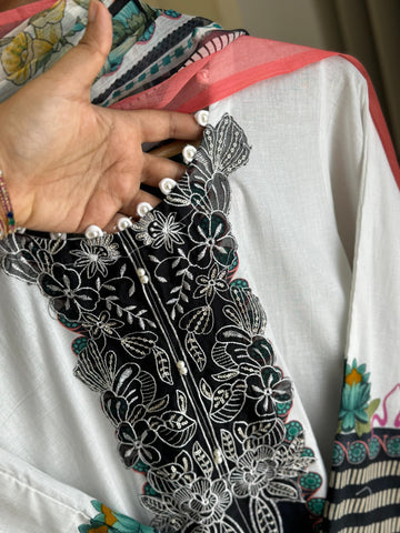 New Ready to Wear Pak-Suit-003