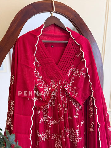 Scallop Border Embroidered Suit Set