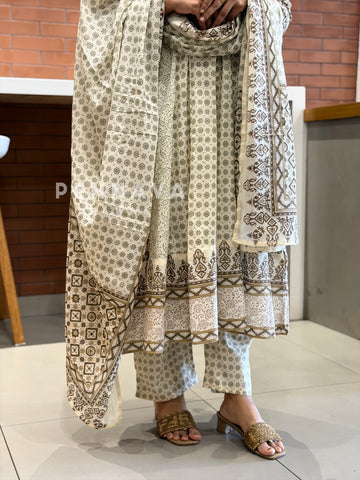 Block Print Flared Suit Set 11081-84