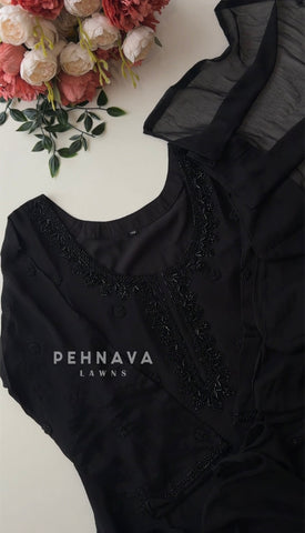 Premium Handworked Chinnon Ensemble 8928
