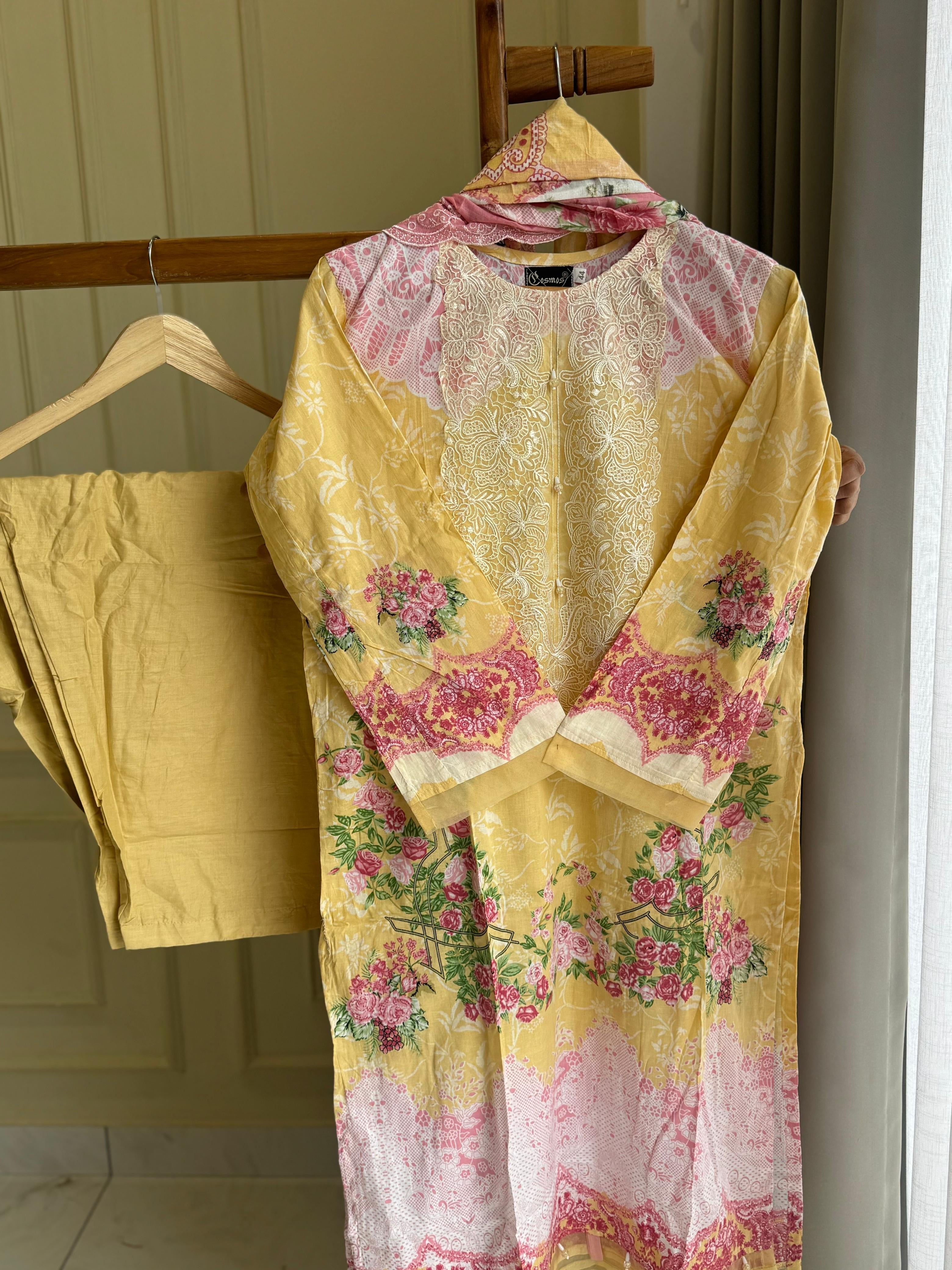 Embroidered Floral Pakistani Suit-8