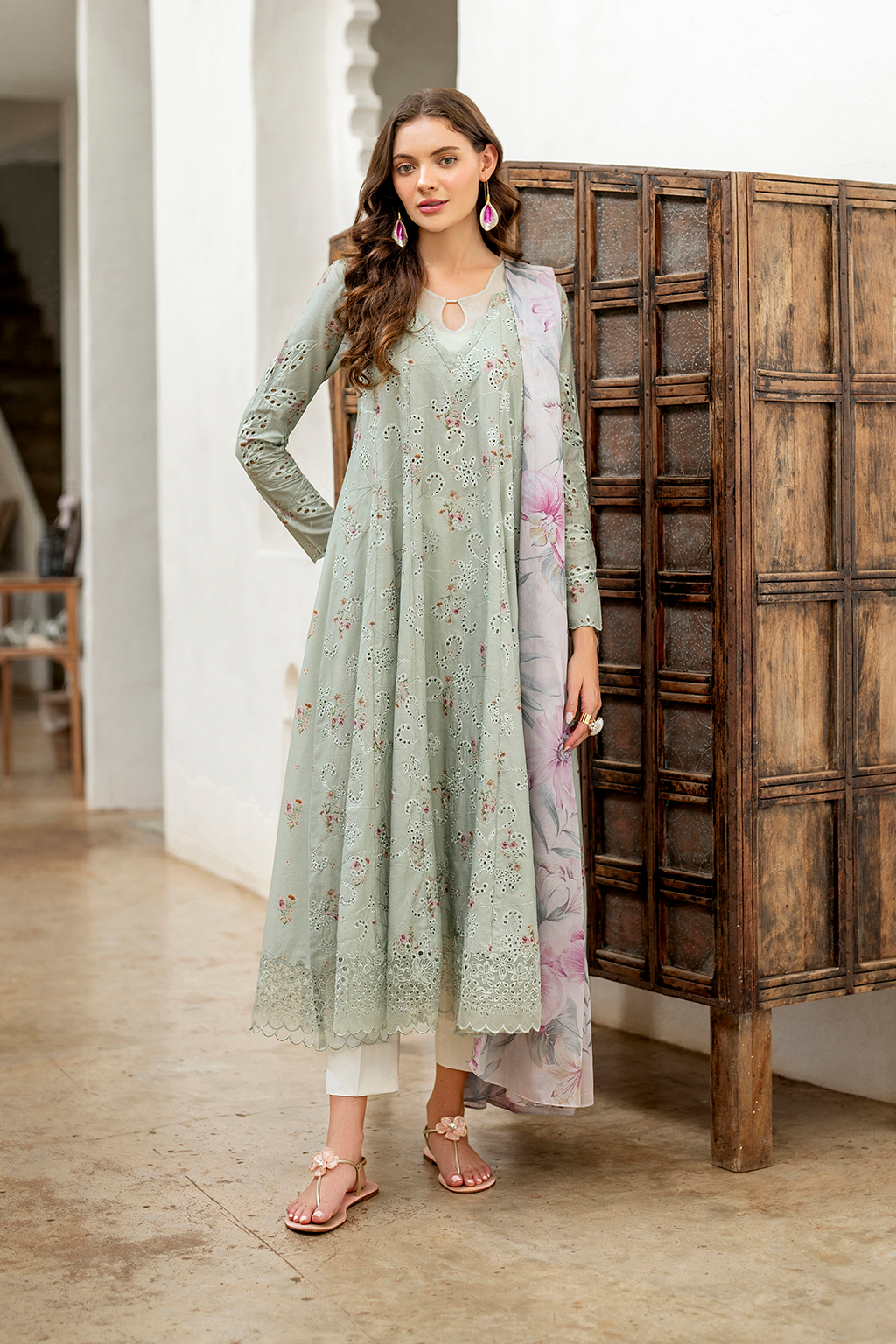 IZNIK Embroidered Printed Lawn SS-03 - Pehnava Lawns