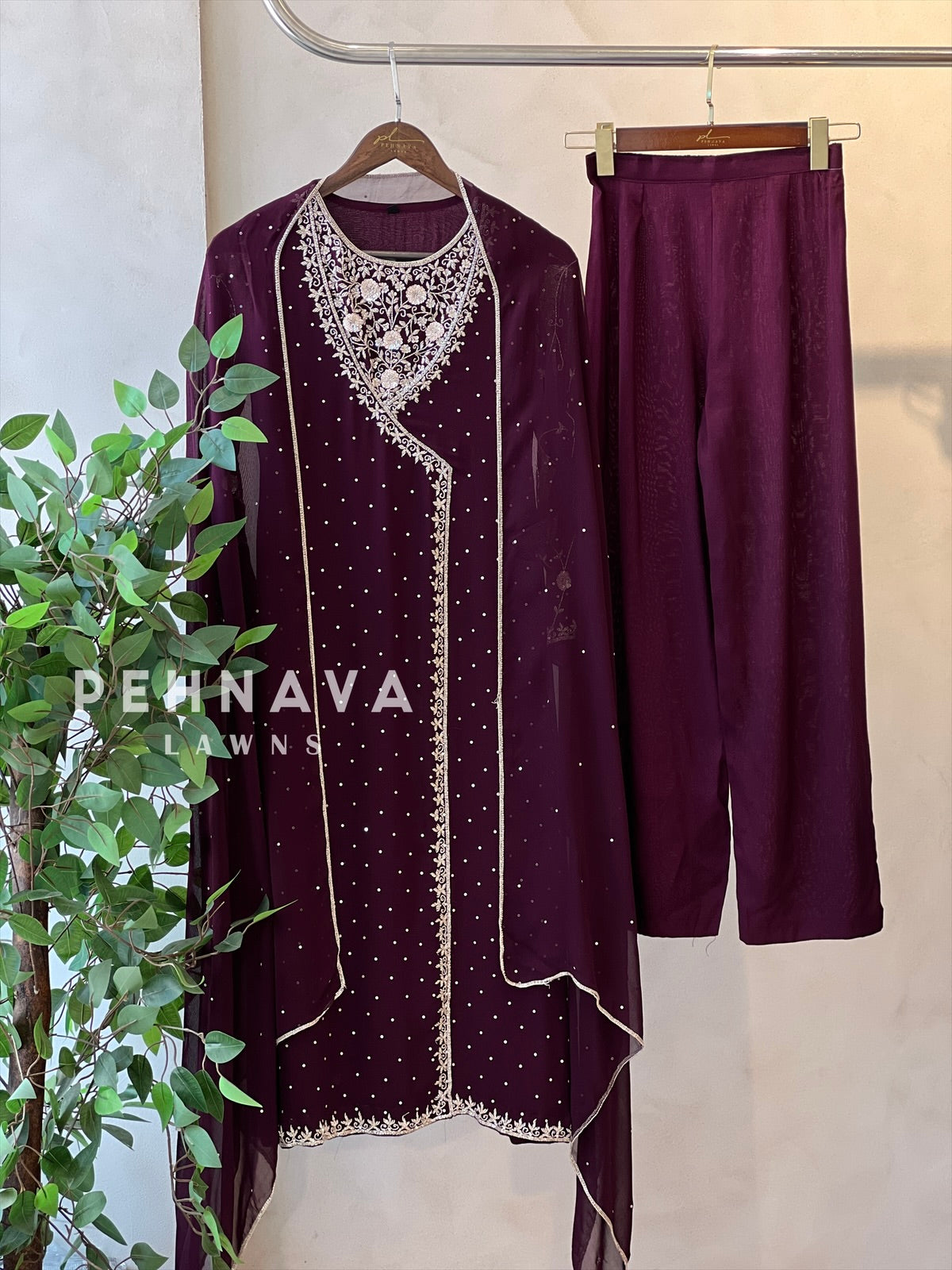 Teenagers Handworked Three Piece Suit Set