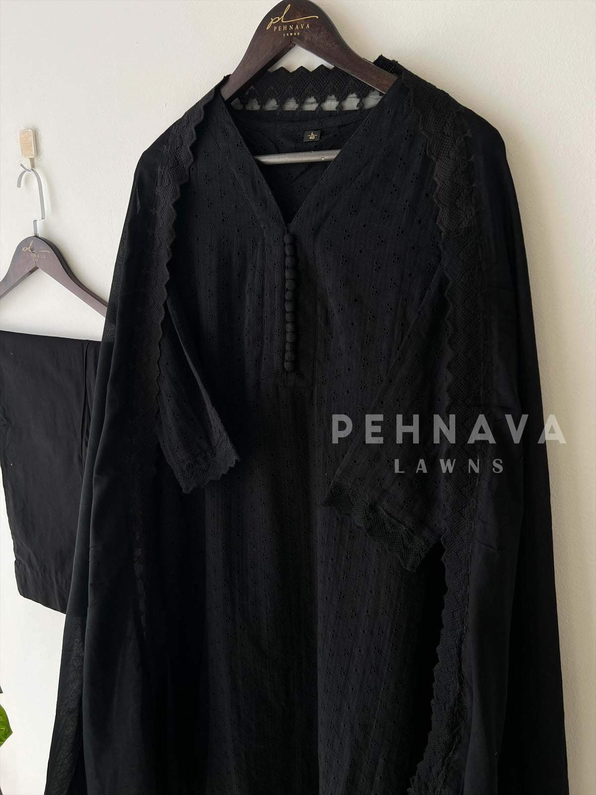 Cotacheck Embroidered Suit-Hkoba