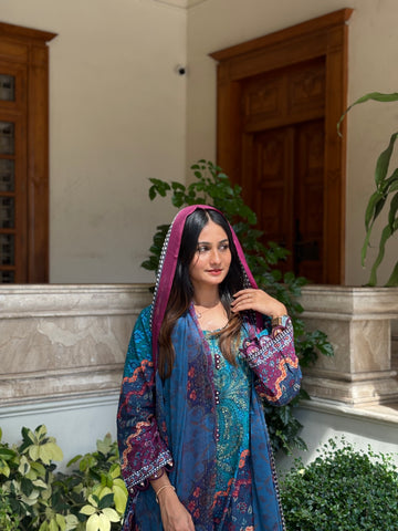Floral Printed Ethnic Pak-Suit Ft. Chiffon/Cotton Dupatta-001