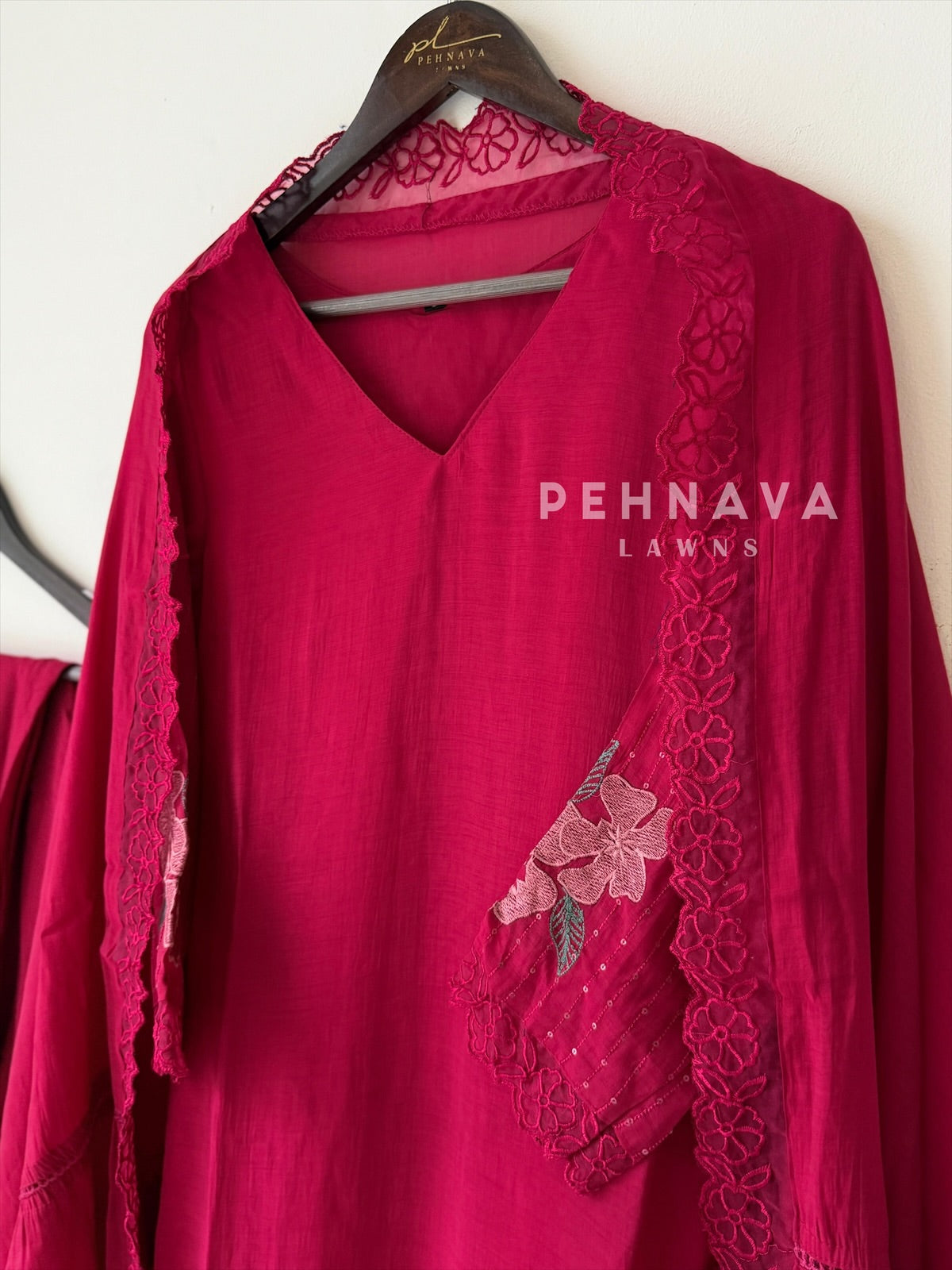 Lace‑Trimmed Embroidery Lawn Suit-16327