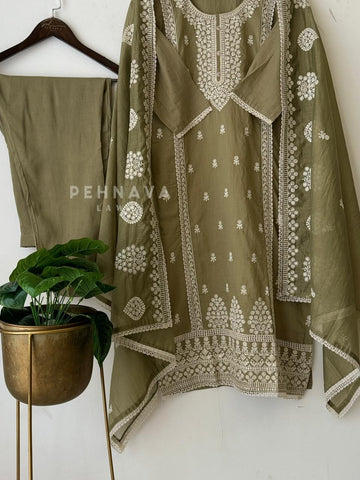 Premium Chanderi Embroidered Suit set-CC9