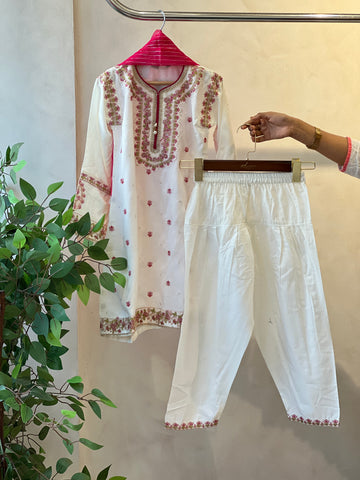 Kids party wear -ready to wear D.NO.124 - Pehnava Lawns