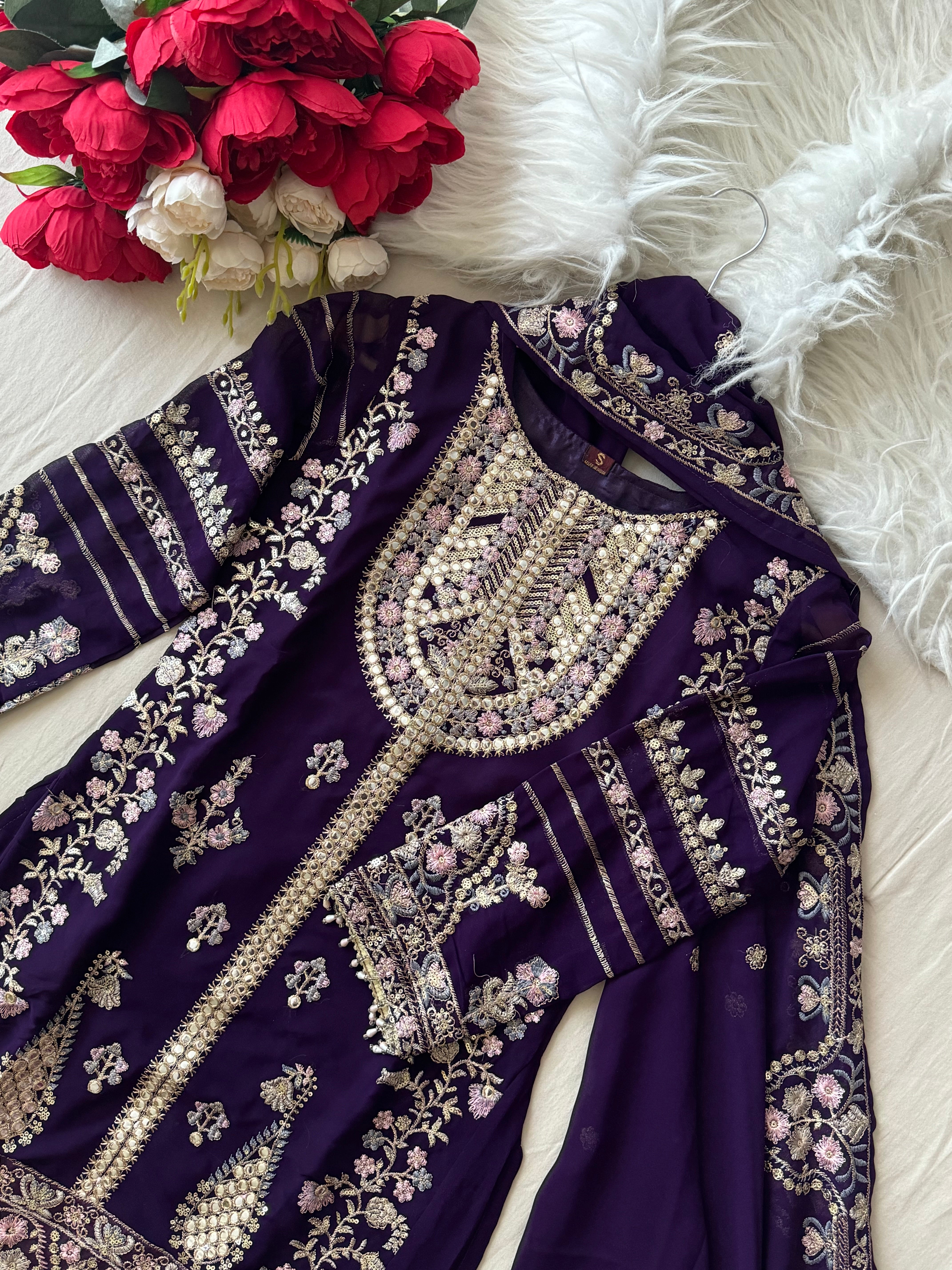 Teenagers– Ready to Wear Georgette suit 1022