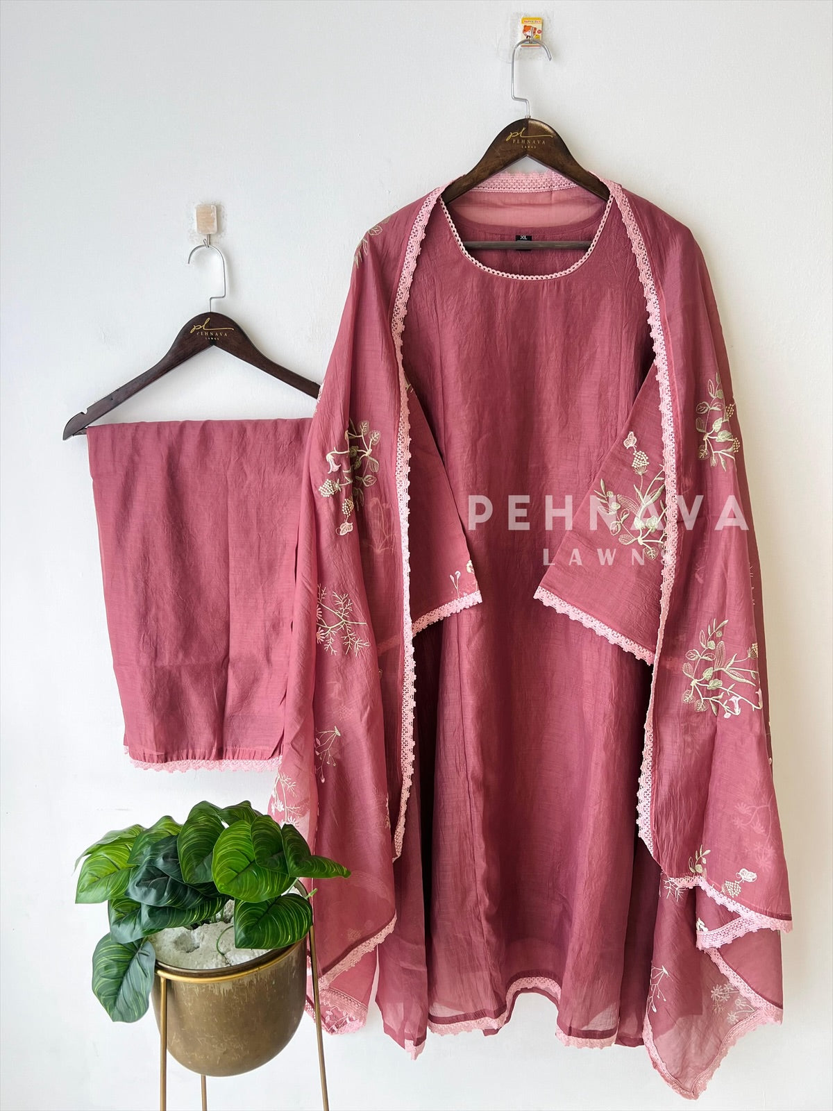 Lace-Trimmed Embroidered Suit-4139 - Pehnava Lawns