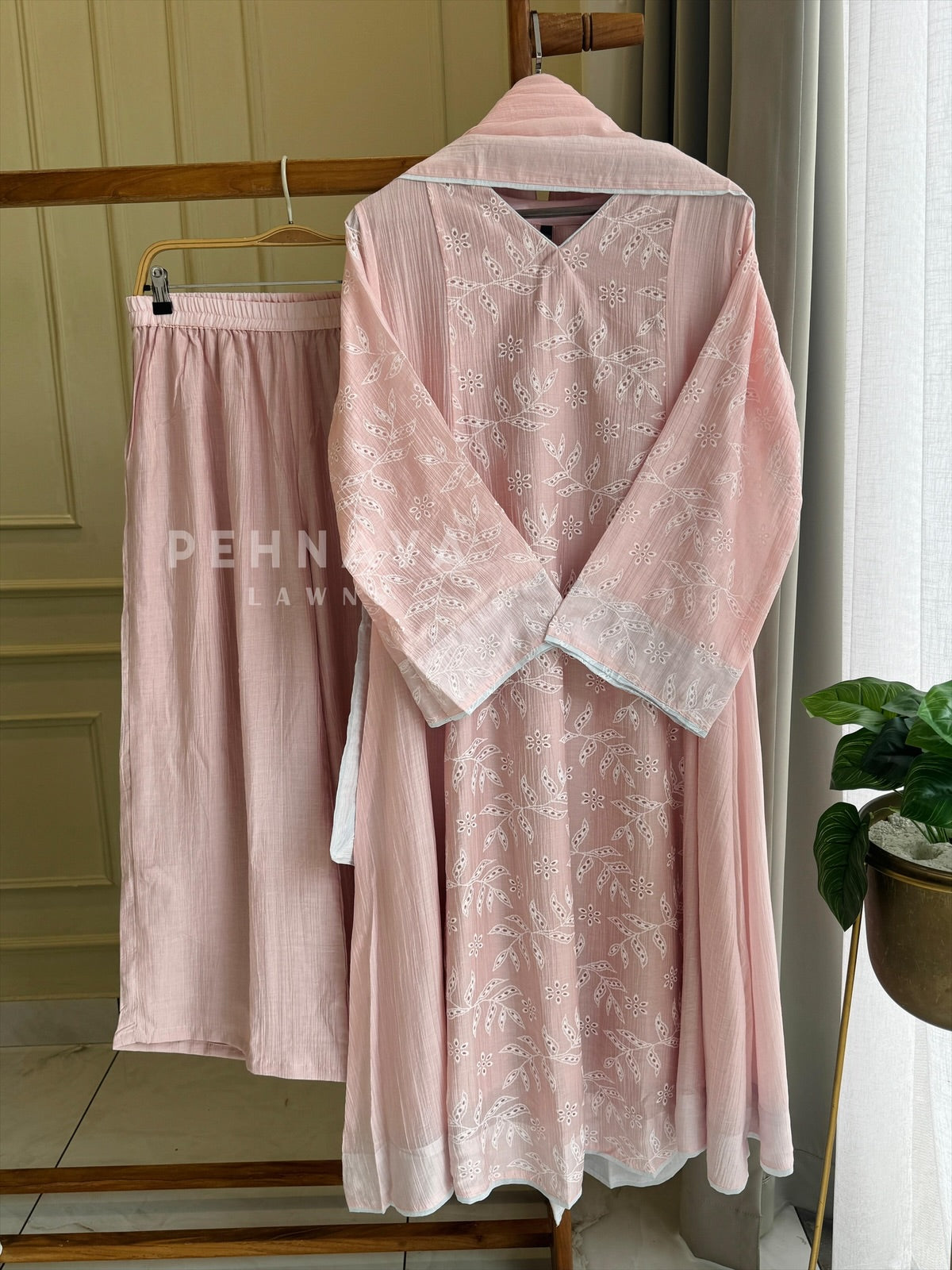 Soft Floral Embroidery Set