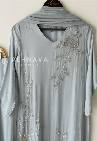 Beaded Floral Vine Attire - Pehnava Lawns