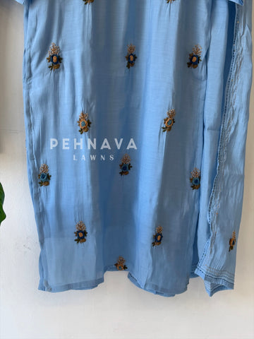 Thread Embroidered Chanderi Suit