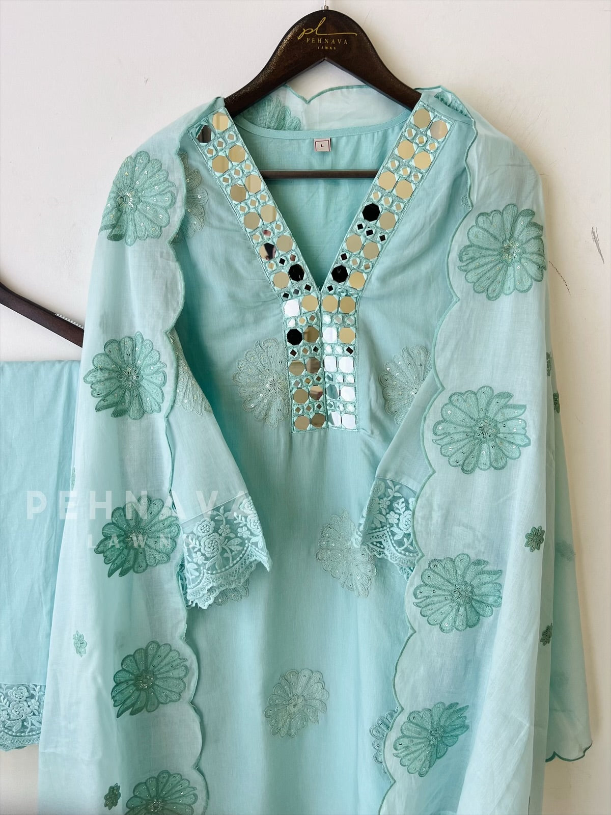 Classic Mirror Work Set - Pehnava Lawns