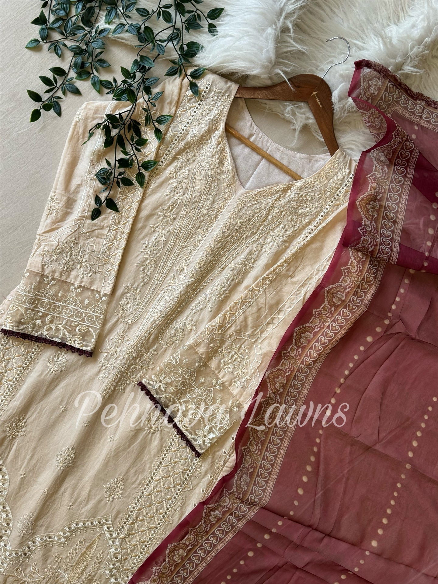 Offwhite embroidered  suit with chiffon/cotton dupatta -1008