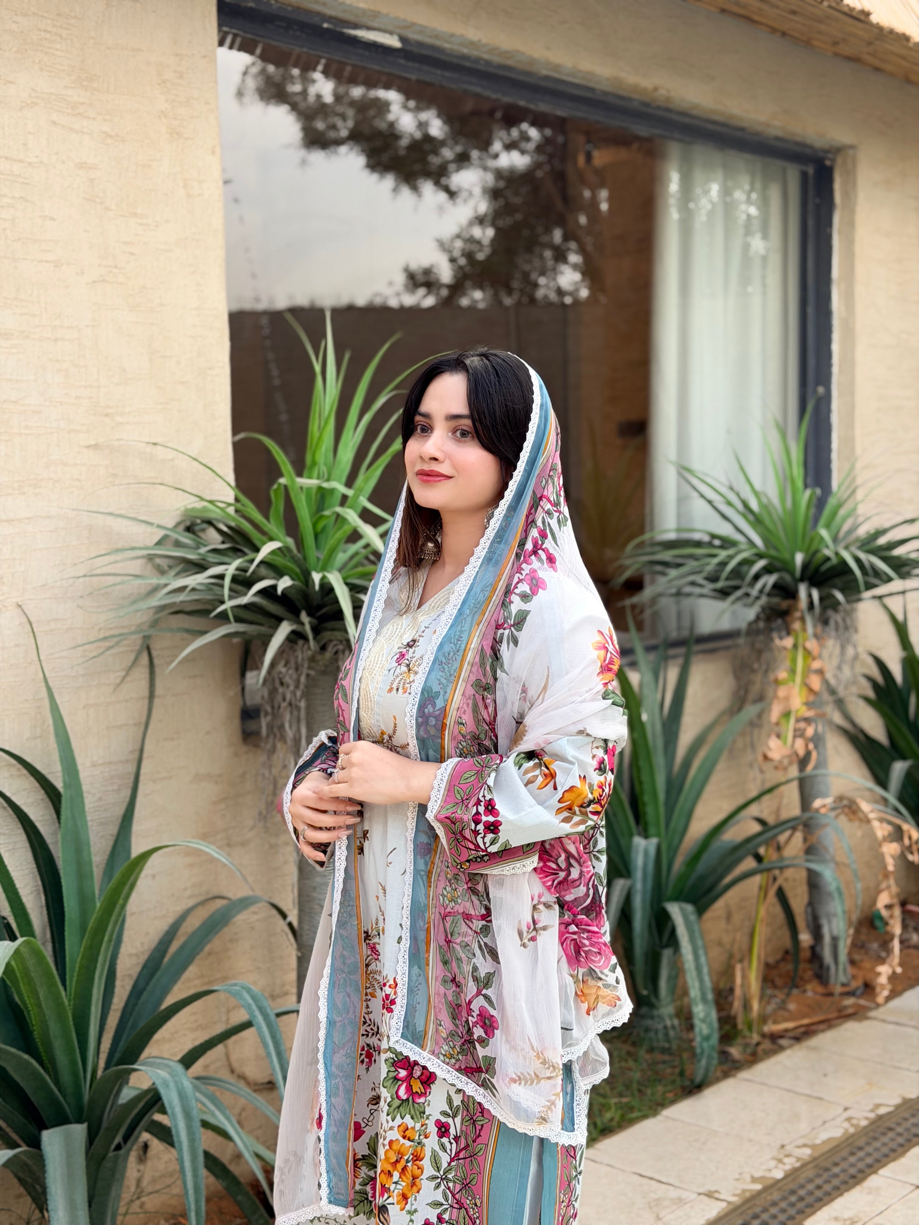 Embroidered Flower Charm Pak-Suit 1359