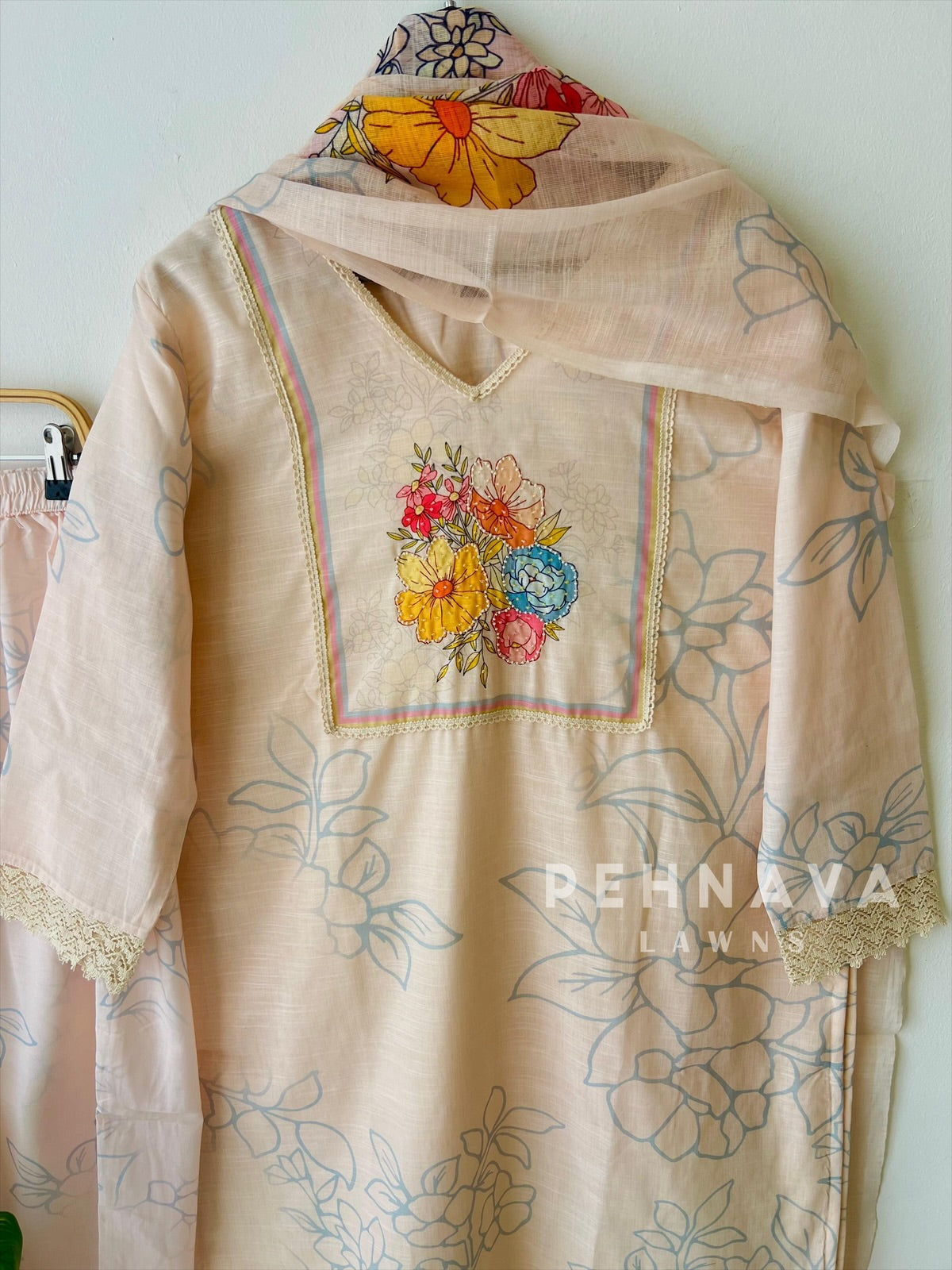 Floral Linen Printed Suit-13424 - Pehnava Lawns
