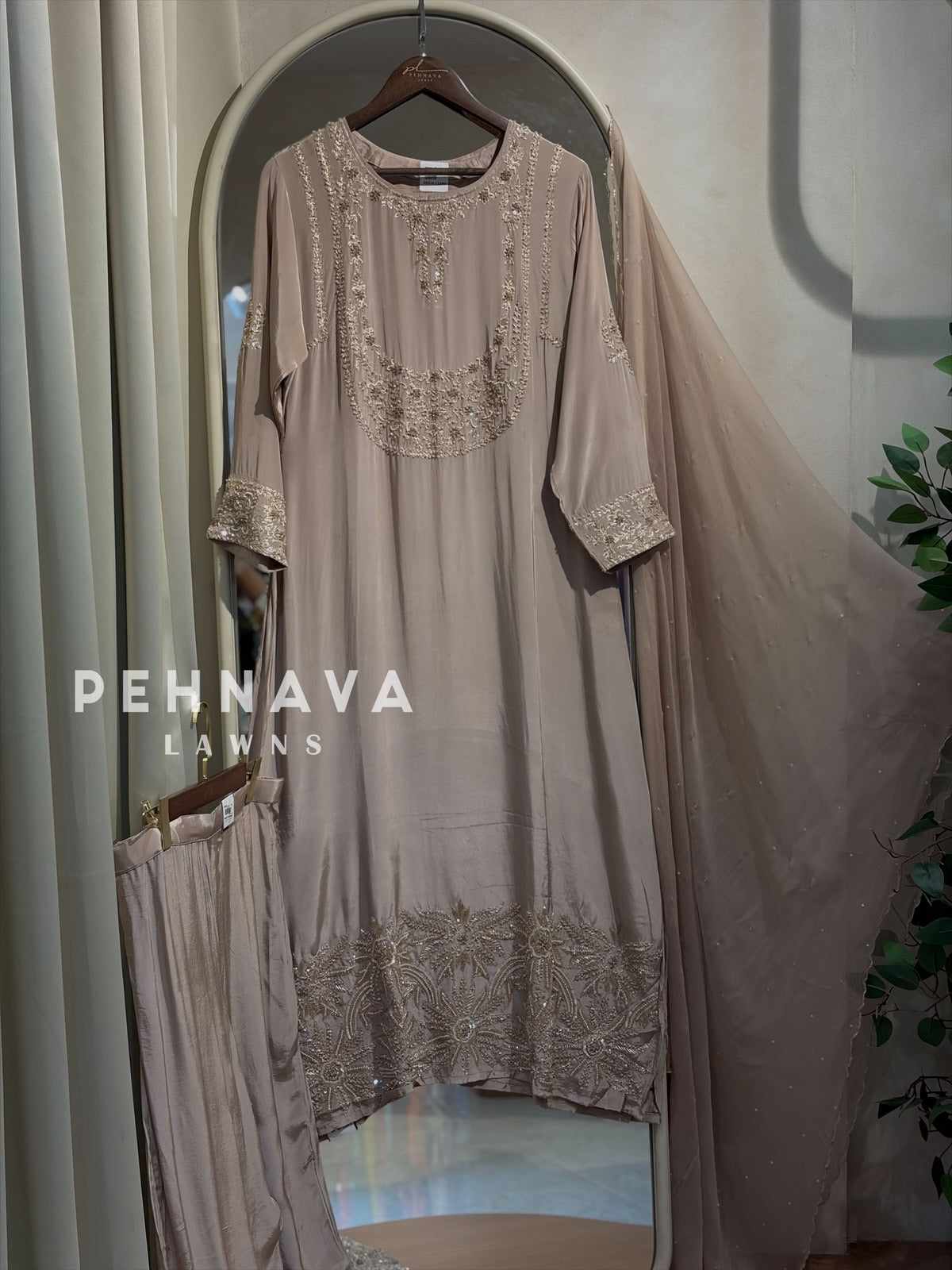 Premium zardosi Handworked Suit-11290
