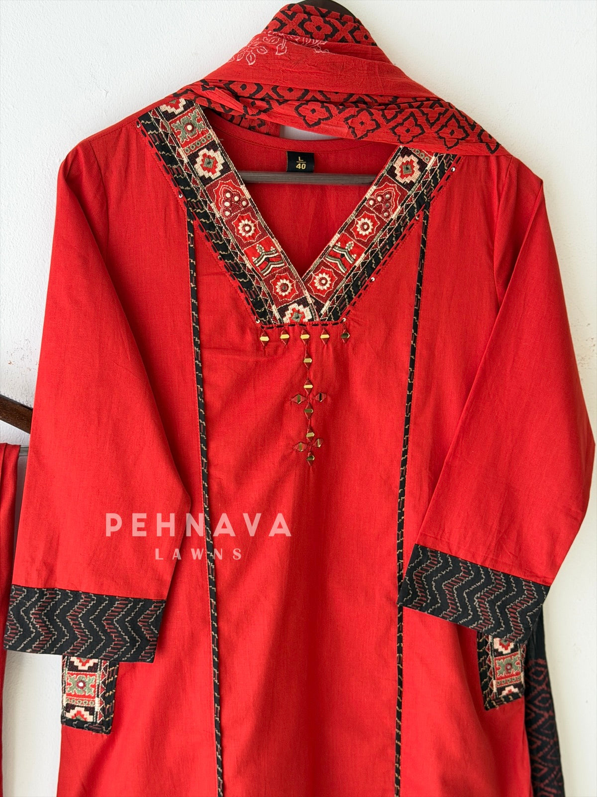 V-Neck Embroidered Panel Suit Set 2668