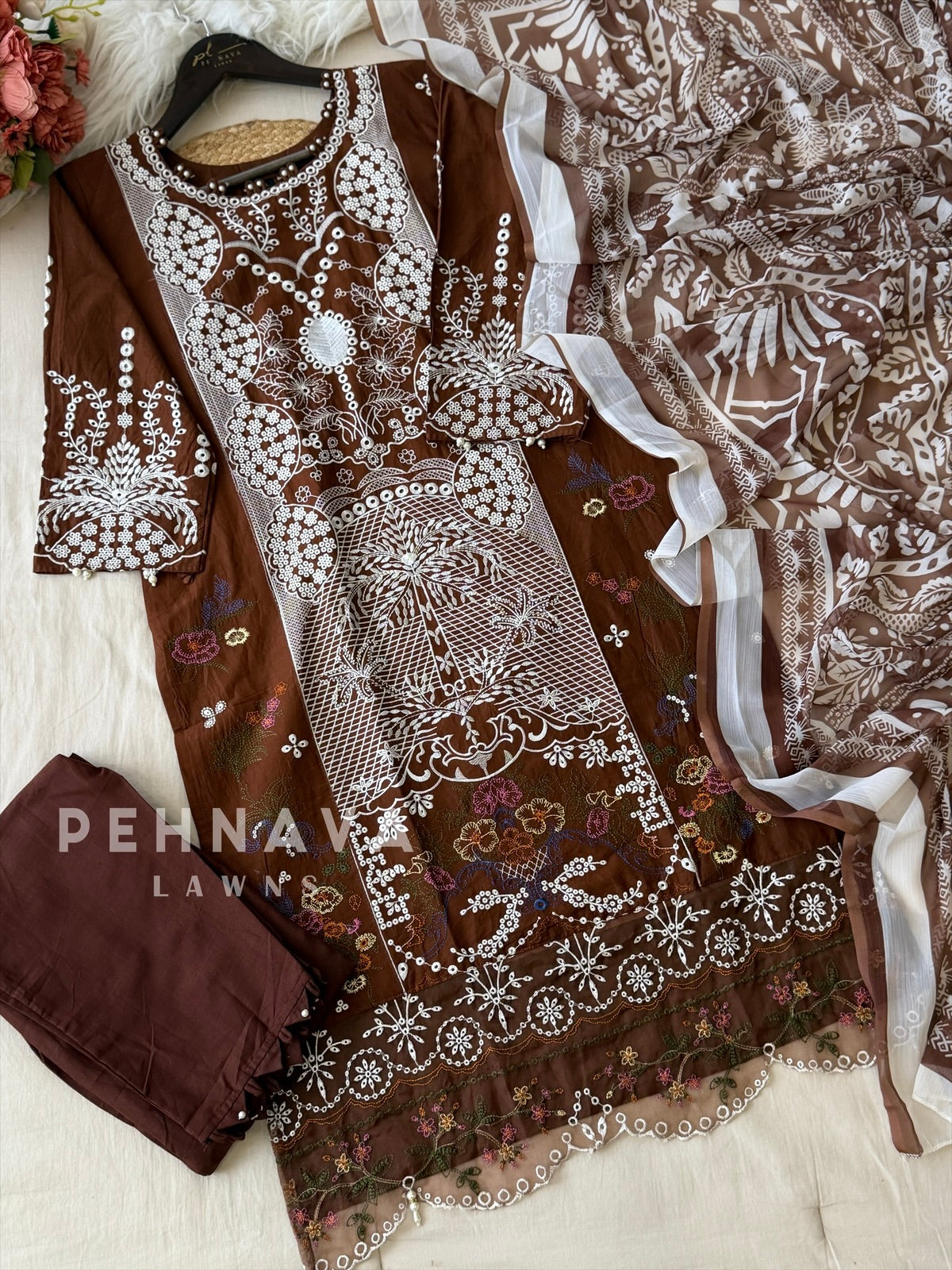 Floral Embroidered Suit Set 1665