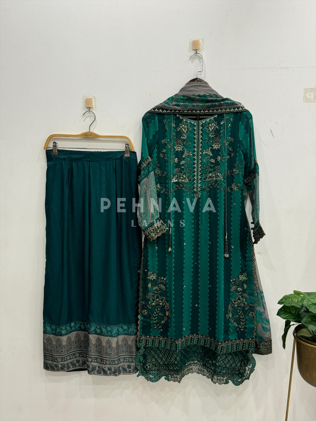 CHARIZMA STITCHED LUXURY COLLECTION-VSL25-40