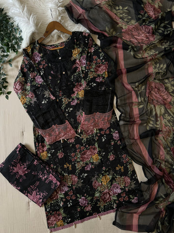 Floral printed cotton suit with embroidered patches-568 black