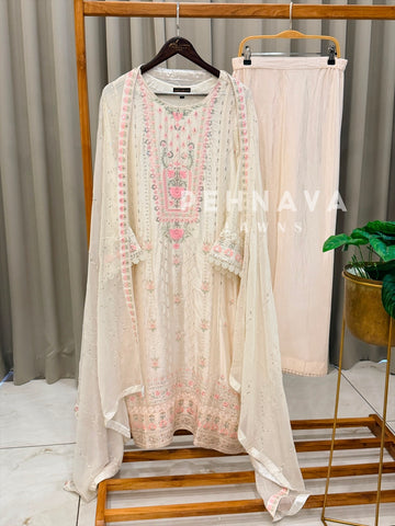 Premium Silk Embroidered Suit - Pehnava Lawns