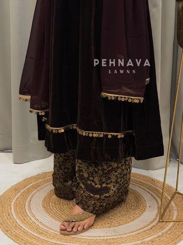 Velvet Handworked suit H 407