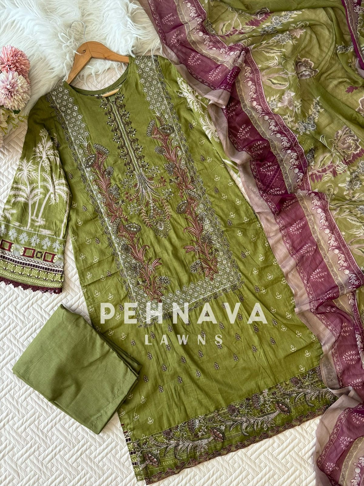 Green Cotton Embroidered Suit with Chiffon/Cotton Dupatta-3374