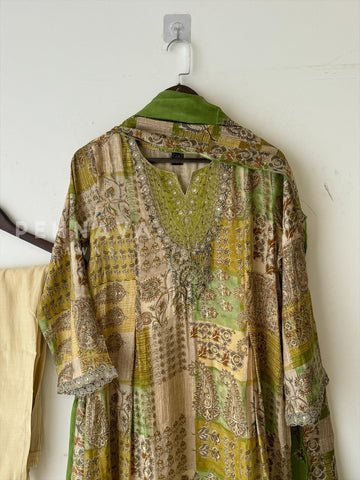 Muslin Anarkali Suit Set - Pehnava Lawns