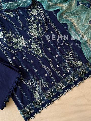 Signature Embroidered Lawn Unstitched Suit