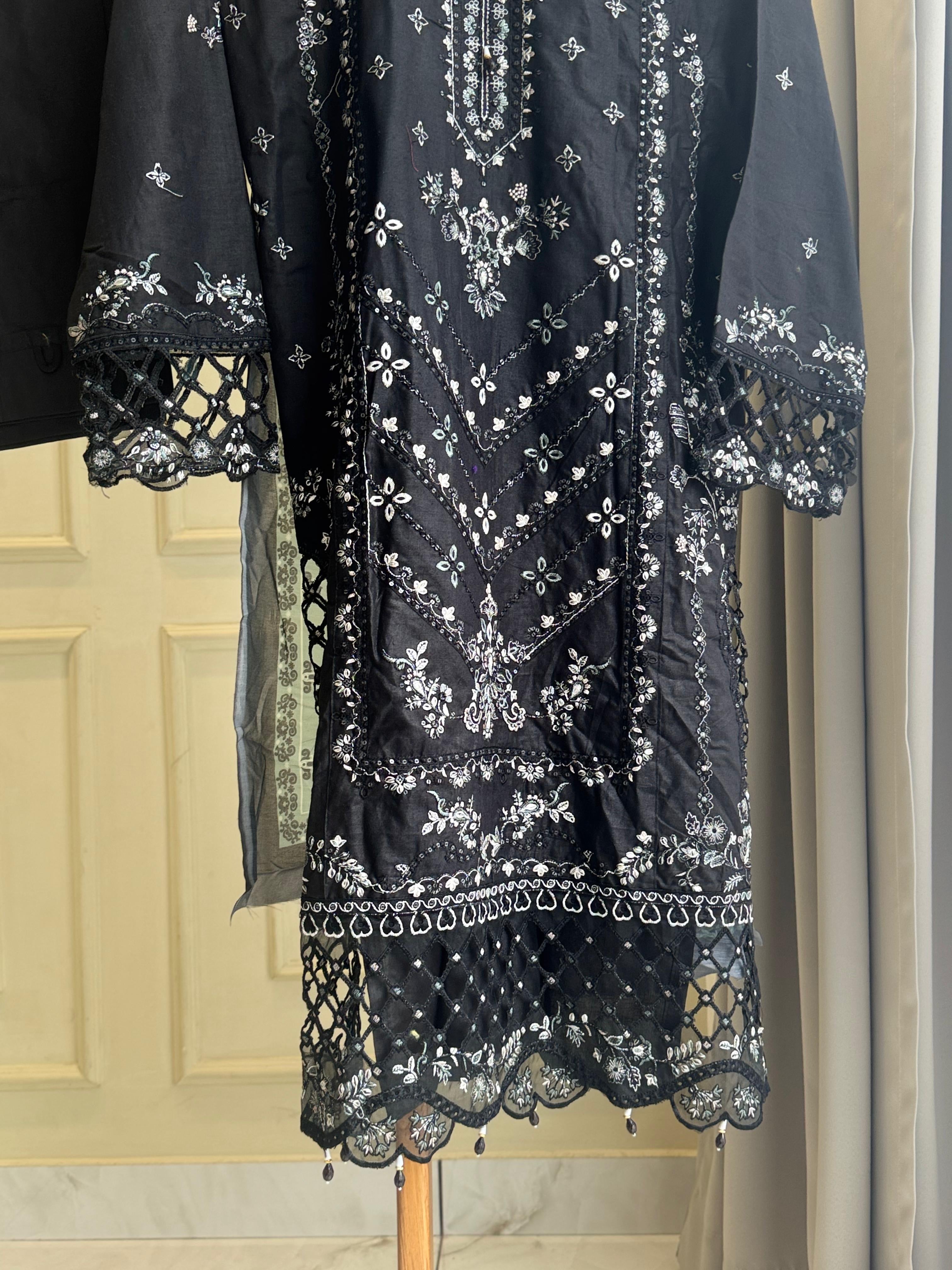 Black Embroidered Pakistani Suit-5364D