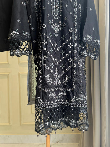 Black Embroidered Pakistani Suit-5364D
