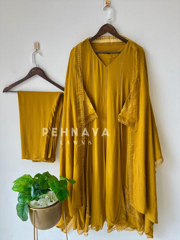 Lace Detail Crinkled Rayon Suit