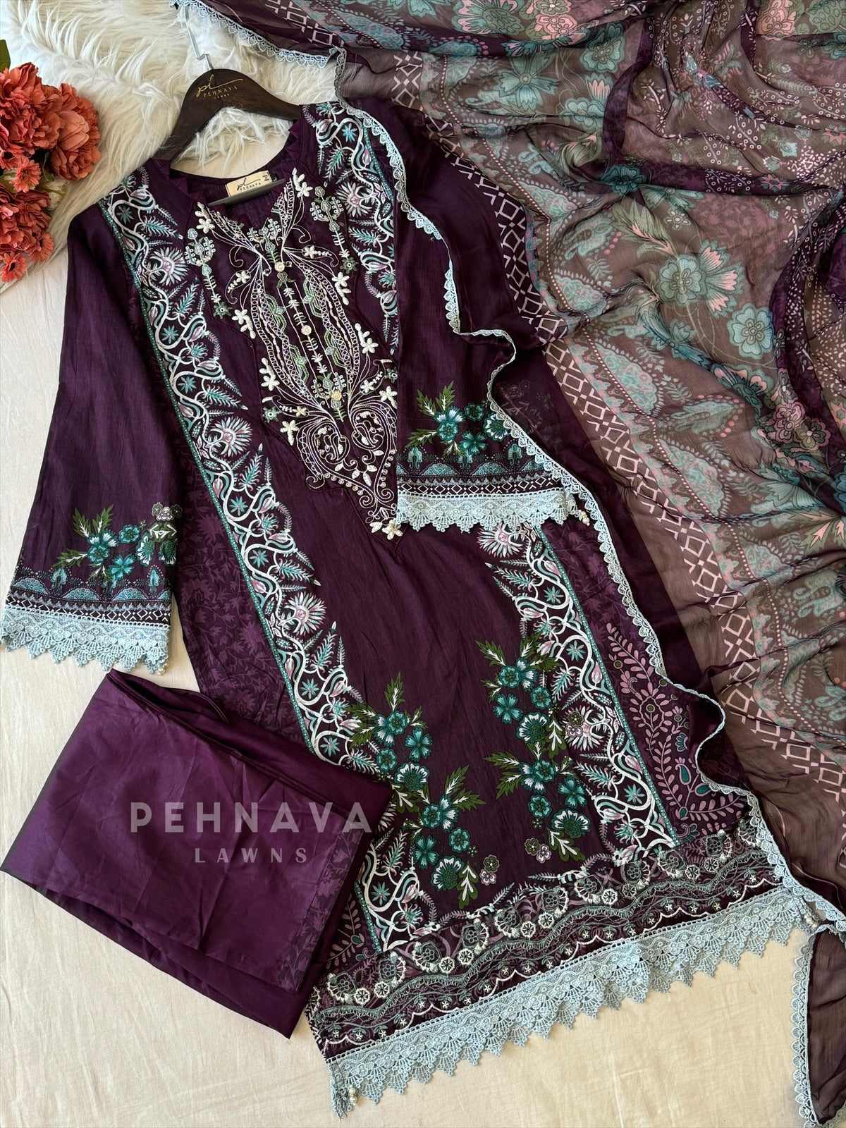 Embroidery Print Suit-1460