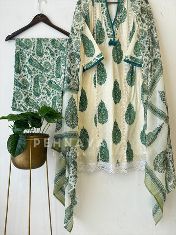Paisley Pattern Three-Piece Suit Set