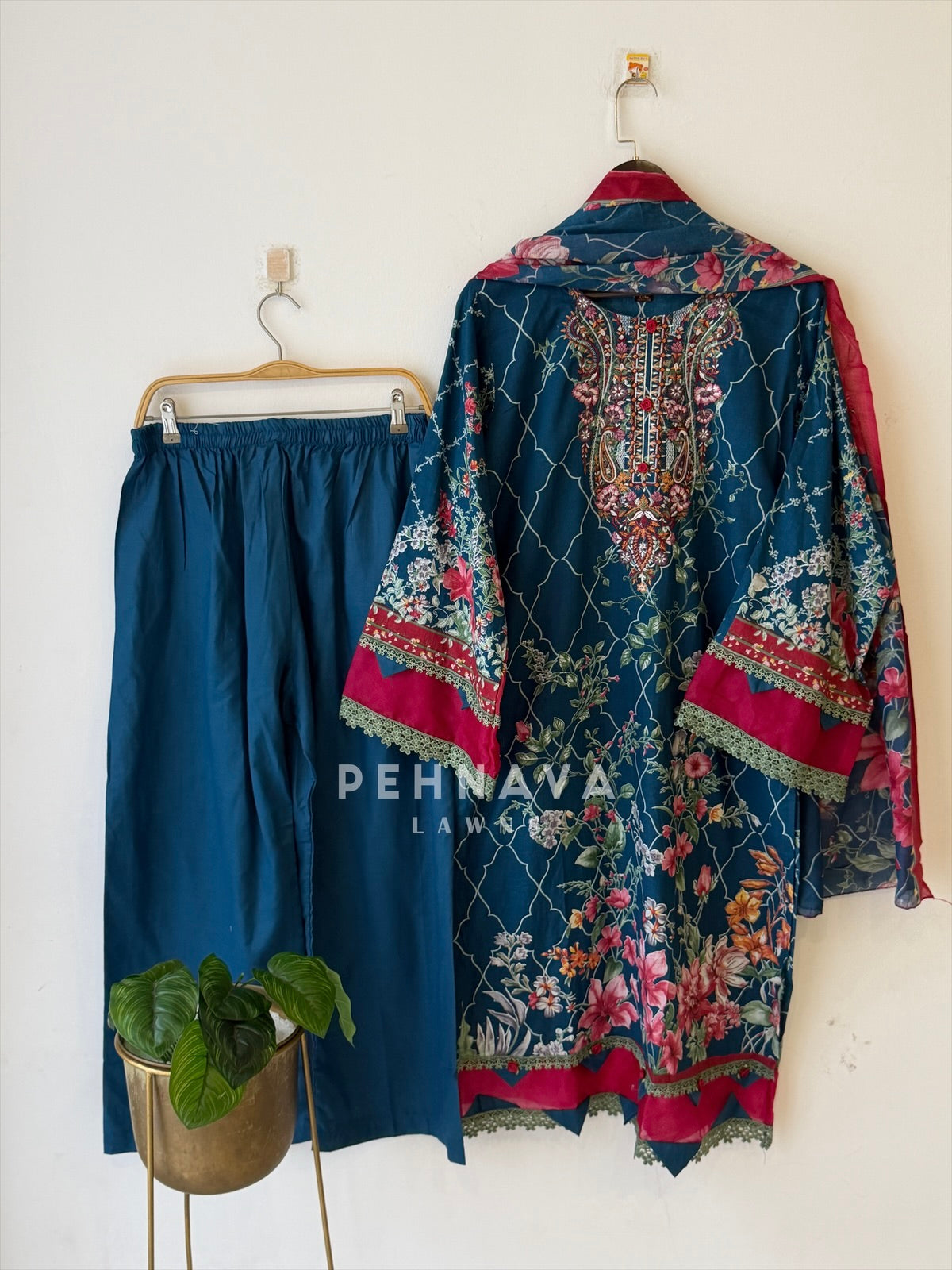 Embroidered Casual Ready To Wear Suit 006