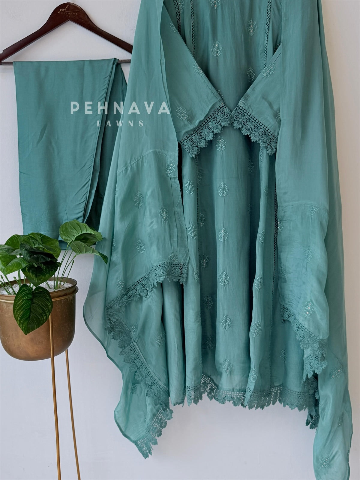 Lace Border Ensemble