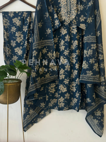 Floral Embroidery Suit Set-18233 - Pehnava Lawns